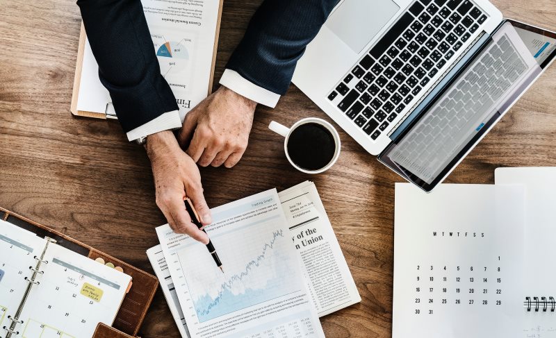 POURQUOI CHAQUE PROPRIÉTAIRE DEVRAIT INVESTIR DANS UN POURQUOI CHAQUE PROPRIÉTAIRE DEVRAIT INVESTIR DANS UN